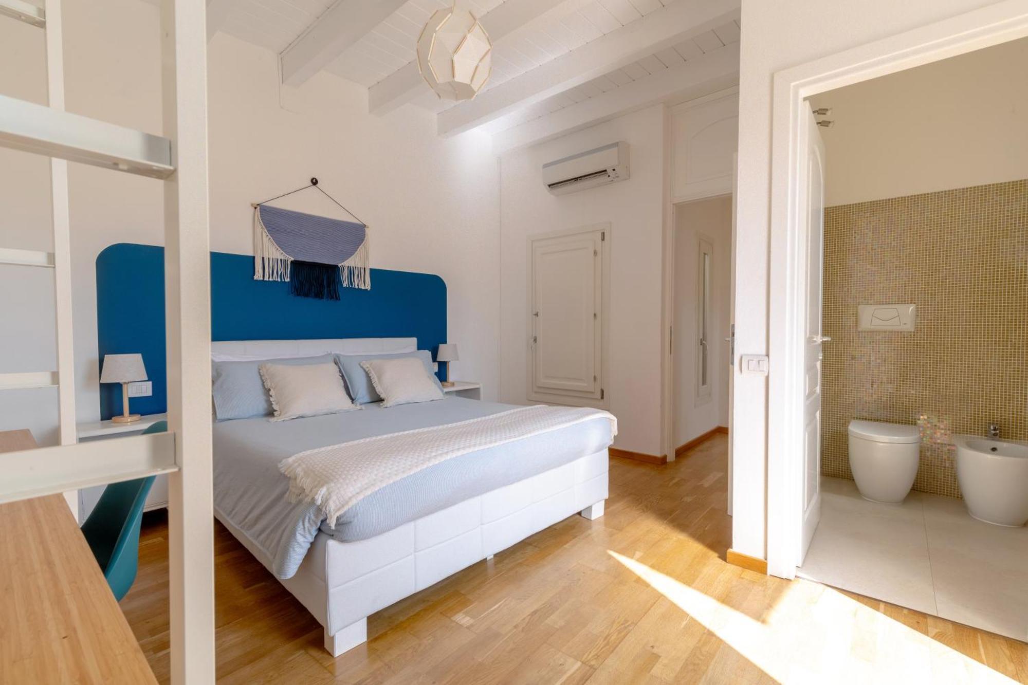 Domus De Silva - Appartamento In Centro Storico A Cagliari Dış mekan fotoğraf